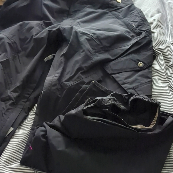 Ripzone black Snowpant - Picture 7 of 11